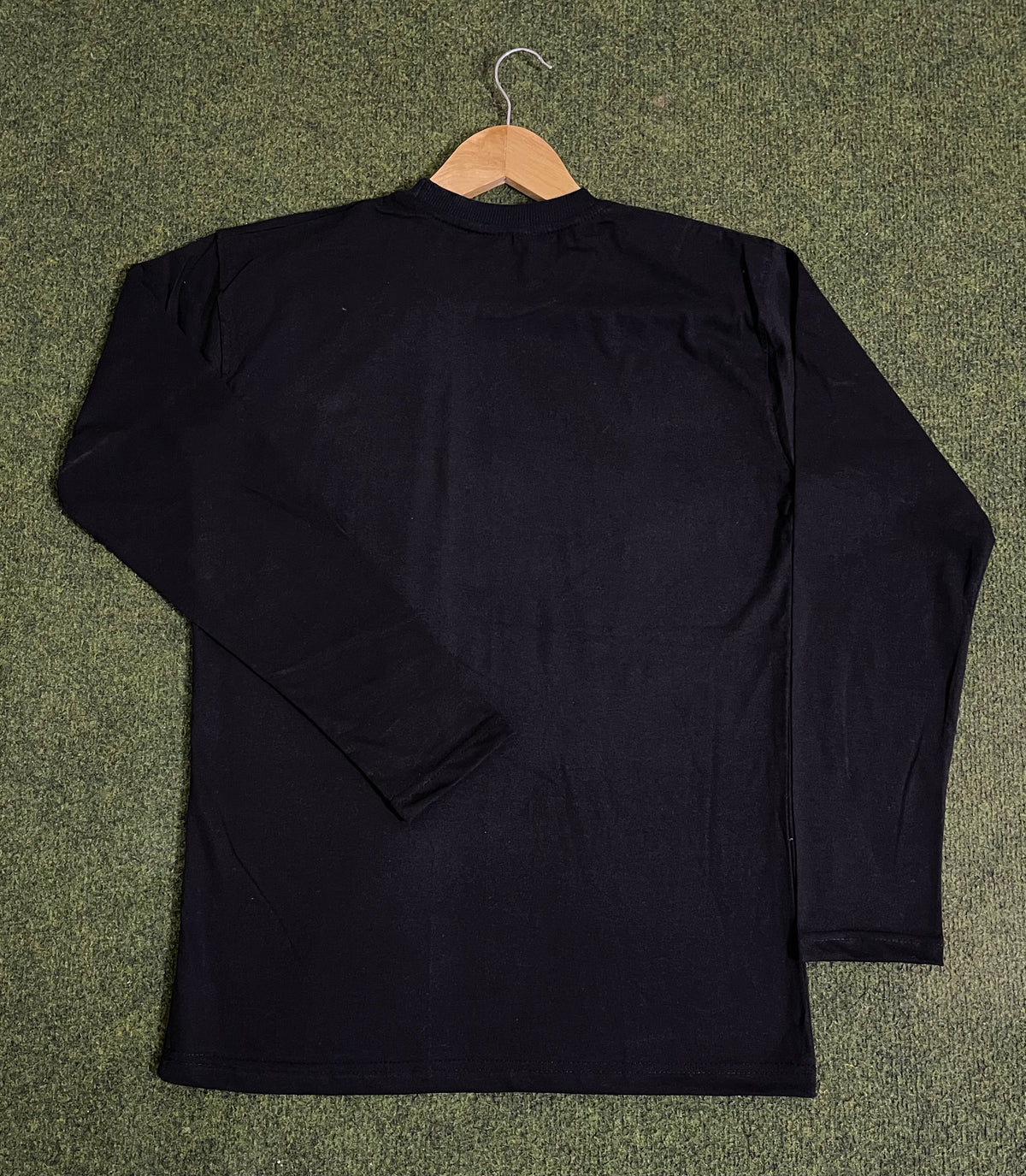 Black Full Sleeve Round Neck Shirt – Classic, Comfortable, and Versatile