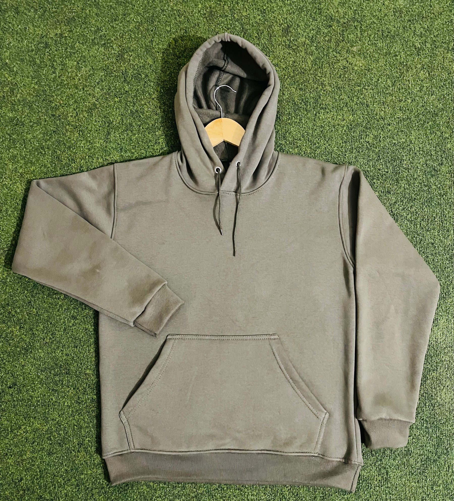 Grey Fleece Premium Hoodie – Soft, Stylish & Comfortable