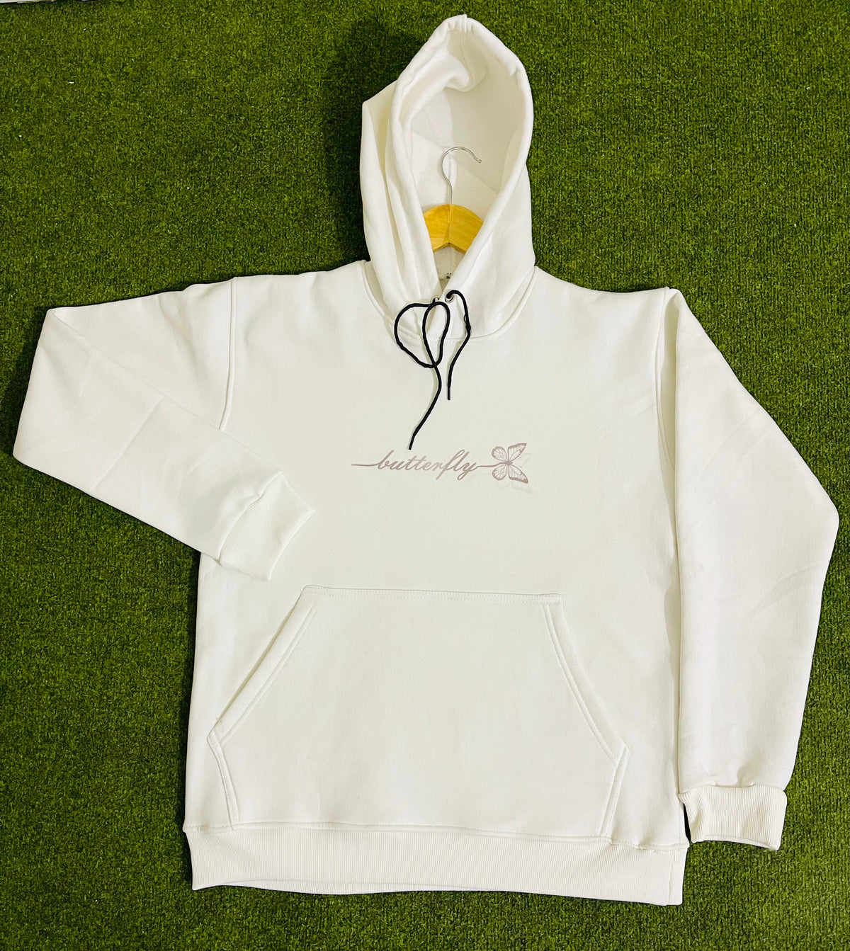 White Fleece Premium Hoodie – Soft, Stylish & Comfortable